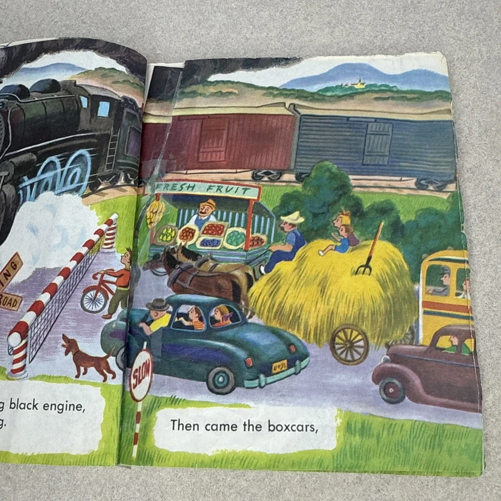Vintage Little Golden Books Lot of 3 Little Red Hen, Bugs Bunny, Little Red Cabo